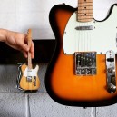 Miniatura Guitarra Telecaster Natural - Escala 1:4 - 25cm / Com Correia e Blister