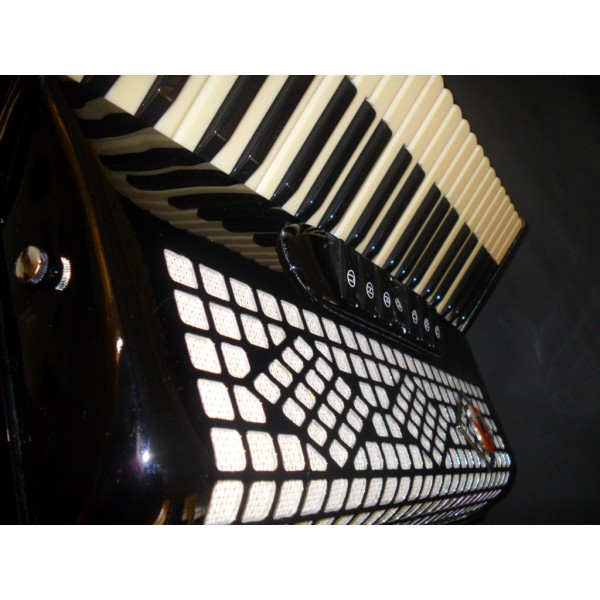 Acordeon (sanfona) Todeschini Super 6 Harmoniun - 120 baixos