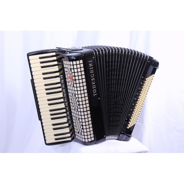 Acordeon (sanfona) Todeschini Super 9/9S - 120 baixos