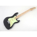 Guitarra Strinberg STS100 BK (Preta Brilhante) Tipo Stratocaster