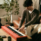 Teclado Casio CT-S1 RD (Vermelho) + BRINDE Bluetooth WU-BT10 / 61 Teclas / Saída Micro-USB (Midi) 